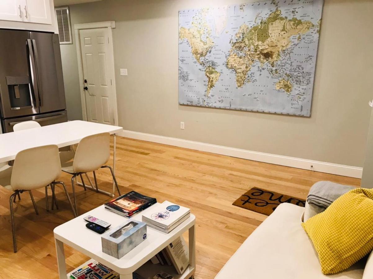 Renovated, 10 Min From The City Boston Exterior photo
