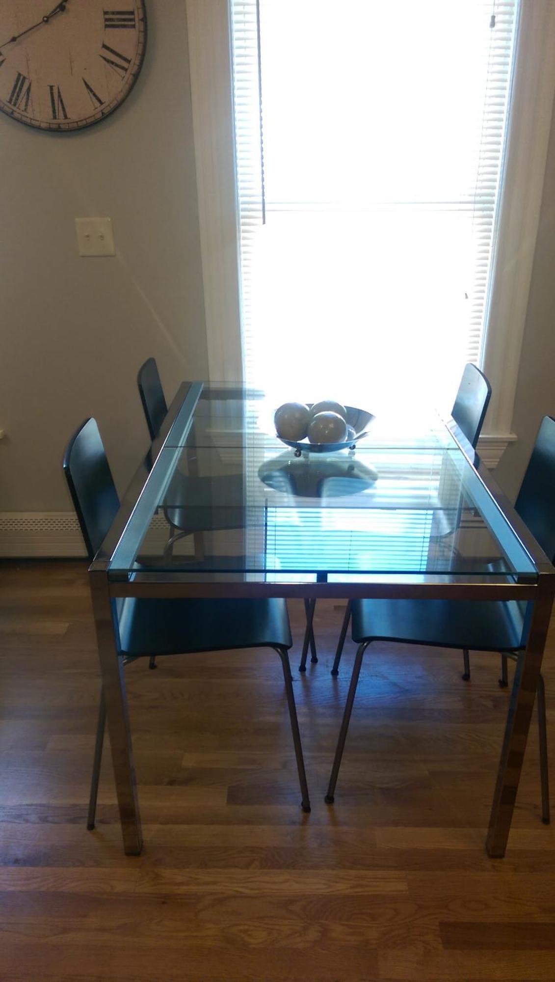 Renovated, 10 Min From The City Boston Room photo